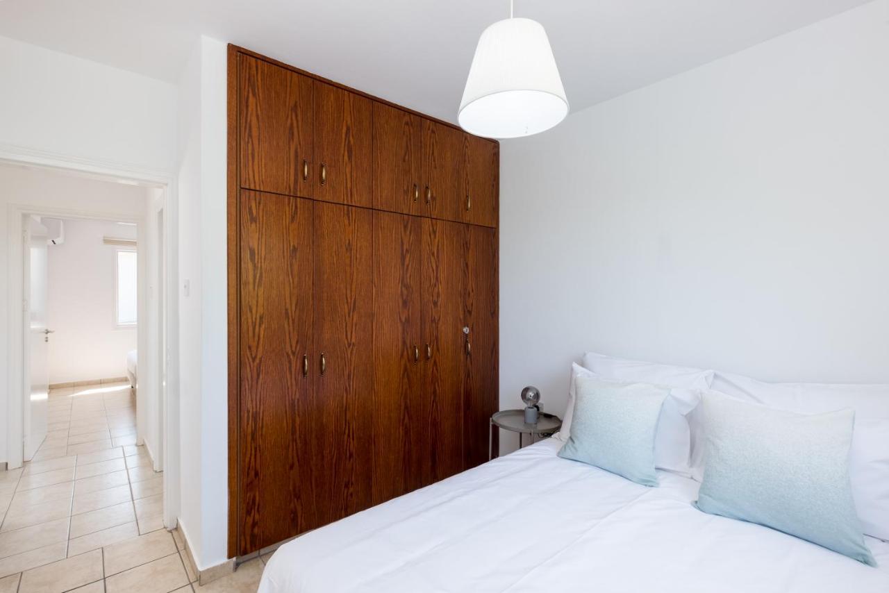 Oceanview Apartment Larnaca Ngoại thất bức ảnh